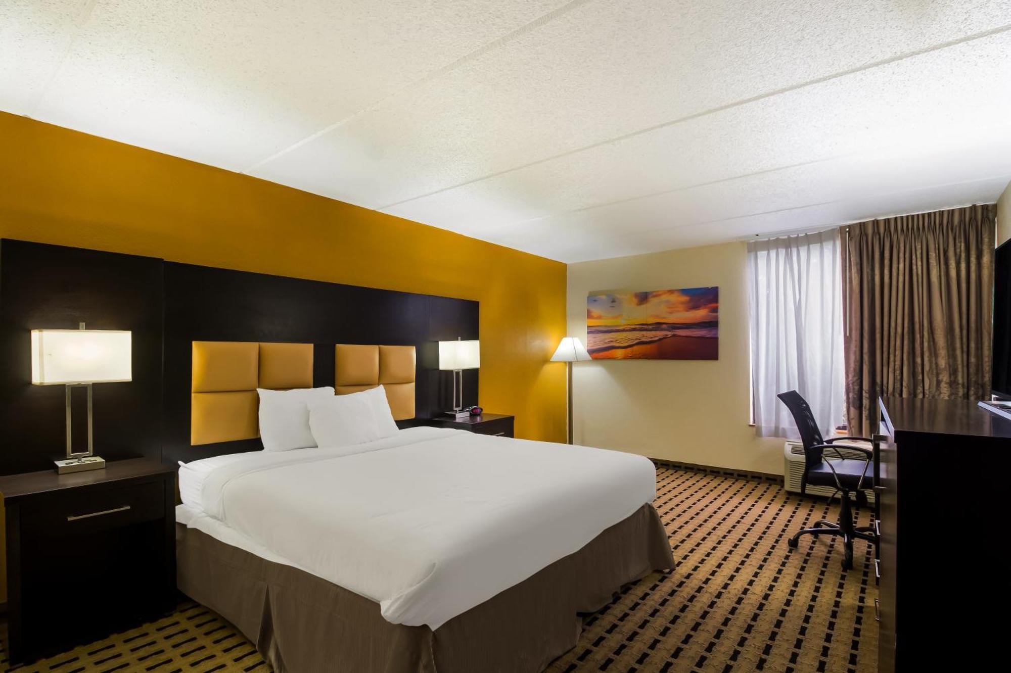 Clarion Pointe Lake Jackson - Clute Экстерьер фото