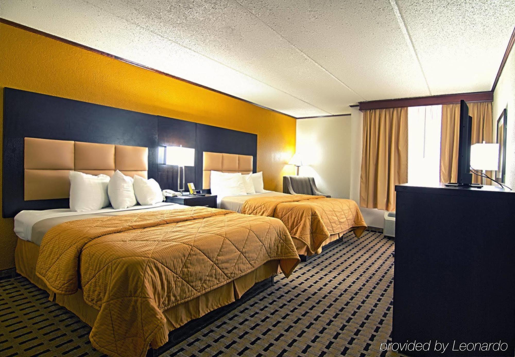 Clarion Pointe Lake Jackson - Clute Экстерьер фото